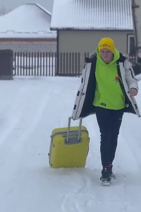 460 Beggar Guy Came to His Stepfather and Fell in Love with Him - Fucked Him When He Caught Him Je