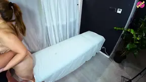 Amateur MILF Gets Her Tight Ass Fucked Hard