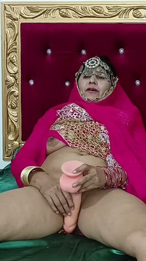 Most Beautiful Mature Hindi Bride Sex with Dildo