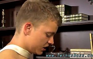 Watch sexy boy masturbate the 2 fellows smooch and