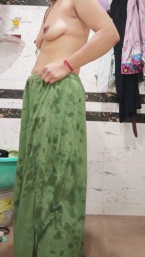 Priya Bhabi Big Pusssy Hair Show
