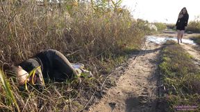 AURORA - Wake up bitch and clean my dirty feet!