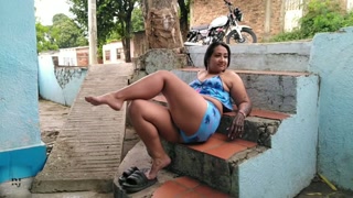 We satiated the desire that the neighbor and I had in the middle of the street part 2