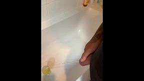 Straight hunk Andy Lee pissing into wine glass