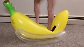 Banana Balloon Popping