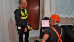engenheiro fardado levou pica do motoboy