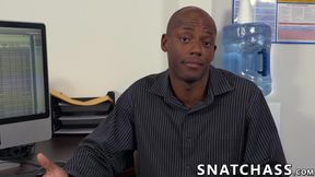 Buffed ebony stud needs to get fucked if he wants the job