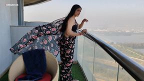 Indian Bahu having hardcore sex at 45th floor with Delhi city view