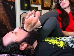 Footpunkz - Bratty Ama Rio's Foot Smelling and Gagging