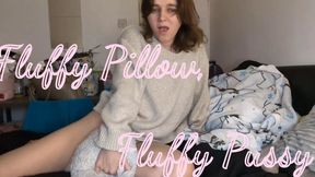 Fluffy Pillow, Fluffy Pussy - Pillow Humping in Cosy Sweater