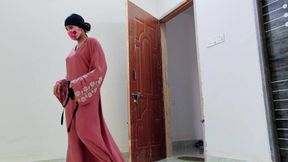 Hijabi Stepmom Share Her Sex Desire with Stepson in the Bed Desi Hot XXX