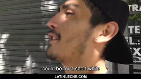 Muscular latino twink takes bareback anal for cash: latin leche
