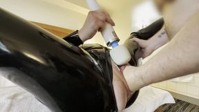 Fisted to Oinking Climax with Vibrating Wand