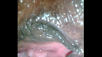 La vagina de mi esposa bien mojada