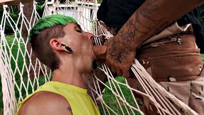 Cockhungry guy deepthroats