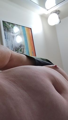 Jamie's tiny clitty grows today