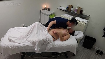 Emma's 2nd visit, a flirty MILF with huge tits and ass came again to be fucked by her massage therapist!