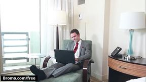 Bellboy Zane Anders Goes Brenner Bolton'_s Not To Help Him With His Suitcase But To Get Fucked - BROMO