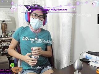 Trans Beauty Streamer unboxes Birthday Gift! ???????? A three" Buttplug!! (non-exposed)