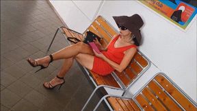 introducing my heavily used and worn high-heeled gladiator sandals - full clip - (1280x720*wmv)