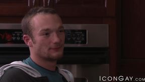 Sex Stepdad Adam Russo wants a taste of my bubbly butt before plowing it