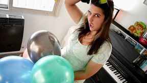 Turn on nail popping balloons you gift me SD - Bunny Looner