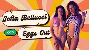 sofia bellucci e la sua amica julia manfredi giocano a fare le troie lesbiche mentre il grullo di nikola riprende