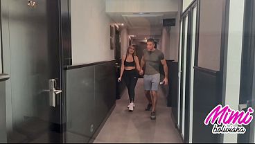 MY PERSONAL TRAINER STRETCH AND CREAMPIE MY PUSSY AFTER GYM