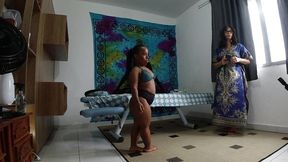 aventuras do casal mattos - levamos o anao pitoco e a anazinha do mau na praia pra massager a mini buceta e o mini cuzinho
