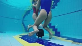 576 - Busty Scuba Dive