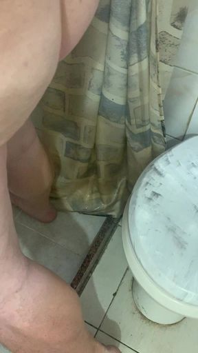 DaddyPop strokes his semi hard cock to entertain his lady friends.