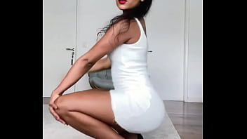 ex bbb que vc jamais saber&aacute_ o nome rebolando na tela gozada do seu aparelho