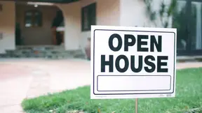 Modern-day Sins - Lesbian Girlfriends Avery Black and April Olsen Caught Fucking During House Tour!