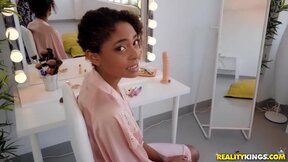 ”Luna Loves Big Cocks in Public & in Private Too”