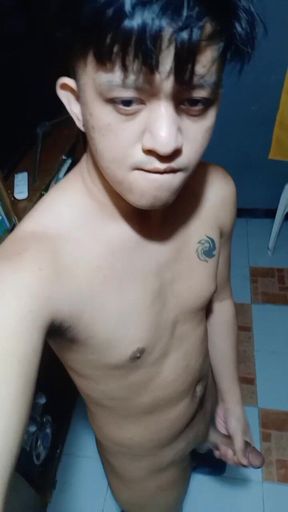 Let Me Give It to You Stepdaddy! Pinoy Twink Masturbation and Live Cum