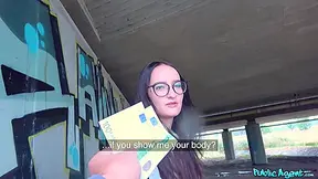 Sasha Sparrow - Dirty Seduction Under The Bridge