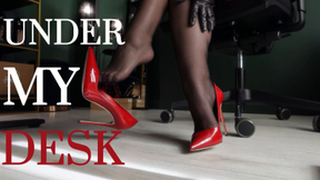 Mini Clip: Under My Desk