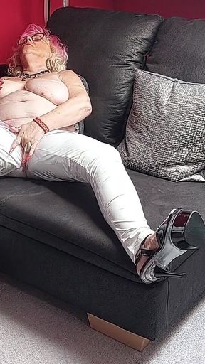 Mature Slut Drenches Pants in Hot Piss Flood