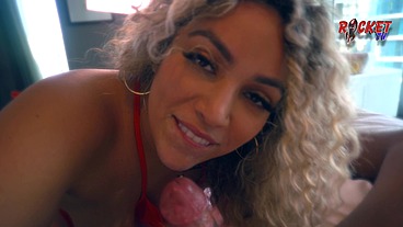 Rocket TV - Hi Im Horny Michi Dee