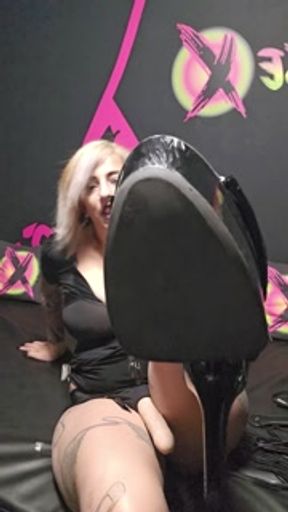 Joi DOMINATION