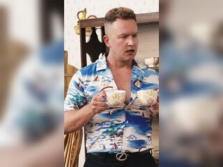 BRAZZERS - Presents Glory House ep 3, Luna Star Takes Charge