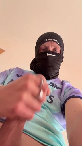 Horny Arsenal Fan Jerks off, Shows Feet and Eats His Sweaty White Socks