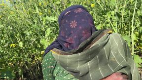 Married Step Sister Has Fun with Her Step Brother in the Village Fields XXX Video Full He