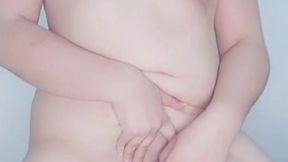 striptease de mexicana en sexy ropa interior se quita todo se masturba y muestra toda su vagina y su culo gordo