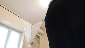 wearing stockings excites me, and so i fuck my anus and ... i drive you crazy, don t you believe it? look!