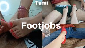 Secretary Uses Her Feet to Masturbate Her Boss While They Were Talking (4)