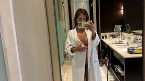 COME TAKE A SUDSY HOT SHOWER WITH ME