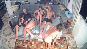 camera no teto: grupo de amigos fazendo suruba na favela do rio de janeiro