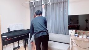 吊り革が届いたから彼女と電車ごっこしてお尻を触りまくったら楽しすぎて大興奮-素人カップル/日本人/イメージプレイ/個人撮影