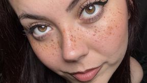 Kissing & spit fetish
